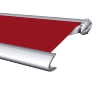 Markisenkassette mit rotem Stoff